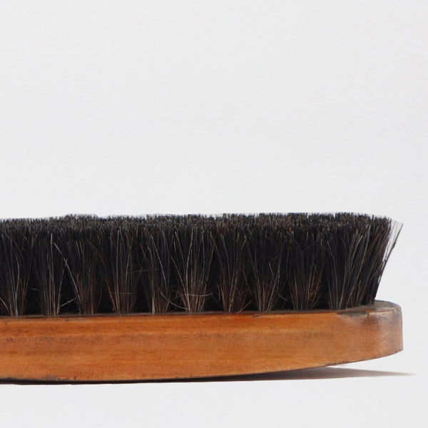 Froggie Shoes accessories Colby Horsehair Brush - 132-124 - close up.