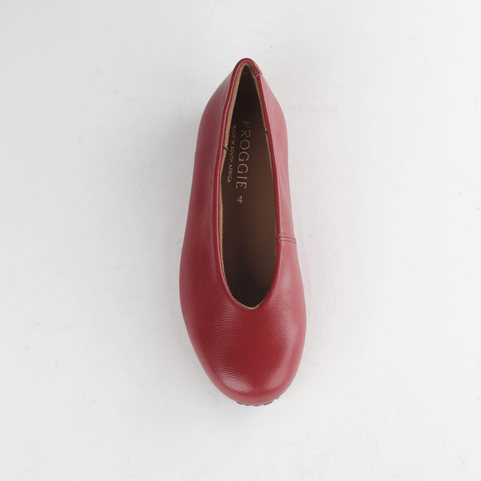 Factory Shop Shoes Froggie Women’s Pump- Red Leather- 13039 - top angle.