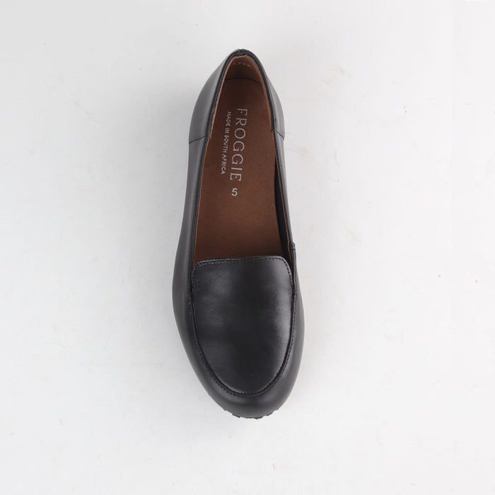 Factory Shop Shoes Froggie Women’s Loafer- Black Leather-13033 - top angle.