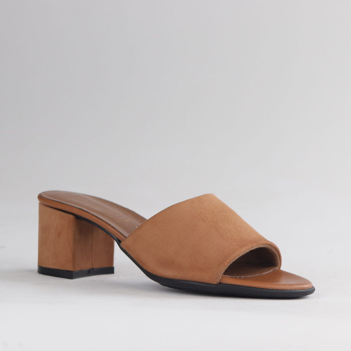 Froggie Shoes Shoes Froggie Women's Block Heel Mule Sandal- Tan Suede - 12968