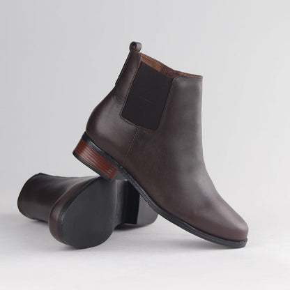 Brown leather women’s Chelsea ankle boots by Froggie featuring classic slip-on styling, low heel, and everyday casual comfort. - 12603