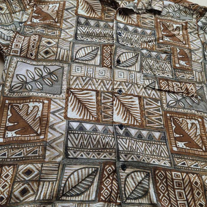 Chemise Hawaïenne Vintage Natural Issue - Motif Tiki Tribal Polynésien - Rayon - M