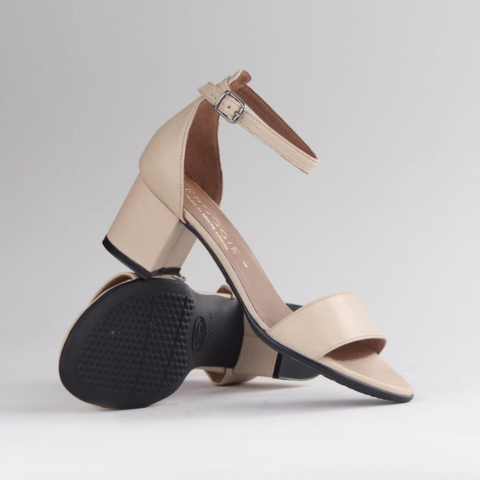 Froggie Shoes Shoes Froggie Women's Closed back ankle strap block heel Sandal-Ivory Leather - 11879