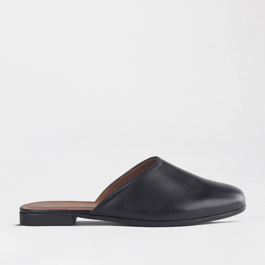 Froggie Shoes Sandals 3 / Black / 13112 Closed Toe Mule