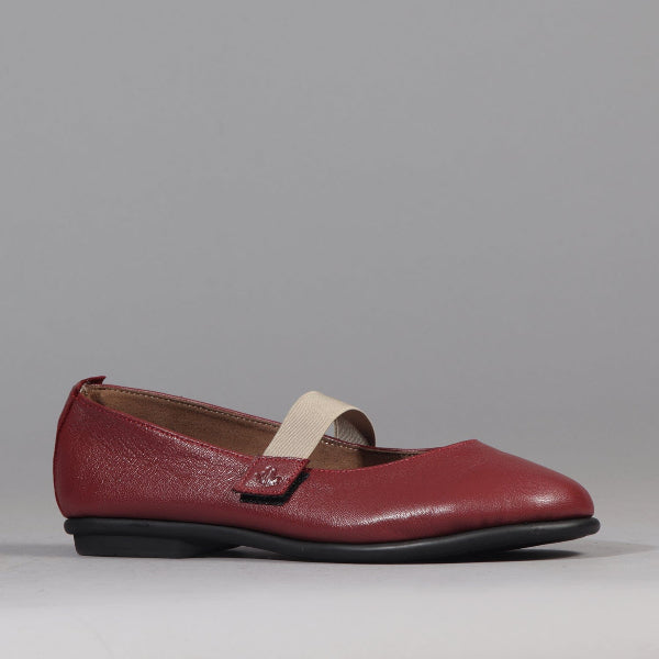 Factory Shop Elasticated Flat Pump in Red - 12648 - side angle.