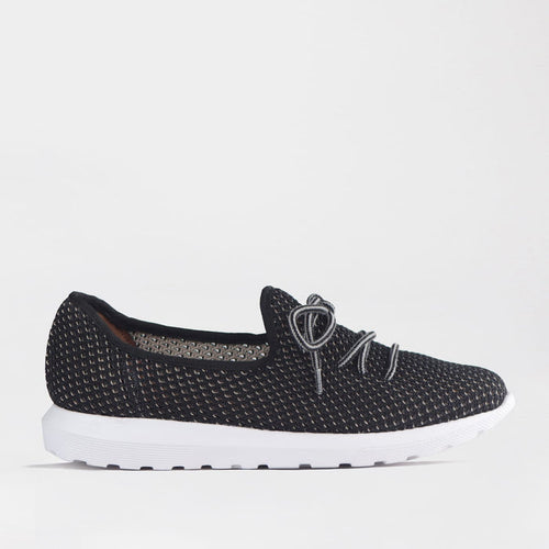 Factory Shop  Froggie Women’s Featherlight Sneaker- Black Woven Fabric- 13046 - side.