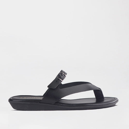 Froggie Shoes Shoes 4 / Black / 13136 Flat Buckle Thong