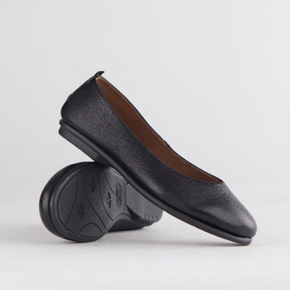 Factory Shop Flat Pump in Black - 12546 - pair.