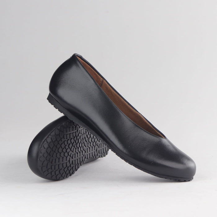 Factory Shop Shoes Froggie Women’s Pump- Black Leather- 13039 * pair.