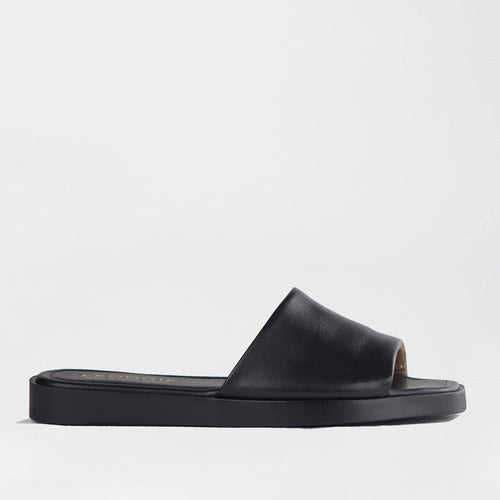Froggie Shoes Shoes Froggie Women's Flat Sandal-Black Leather - 12865