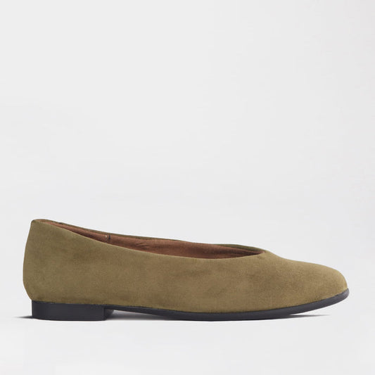 Froggie Shoes Shoes Froggie Women's Flat Pump Shoe-Olive Suede - 13004