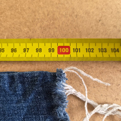Jean Levi's 311 Shaping Skinny Raw Hem — W31 / FR 40-42 — Très bon état