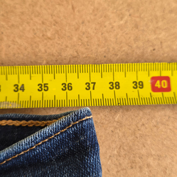 Jean Levi's 311 Shaping Skinny — W28 L30 FR 38 — Très bon état