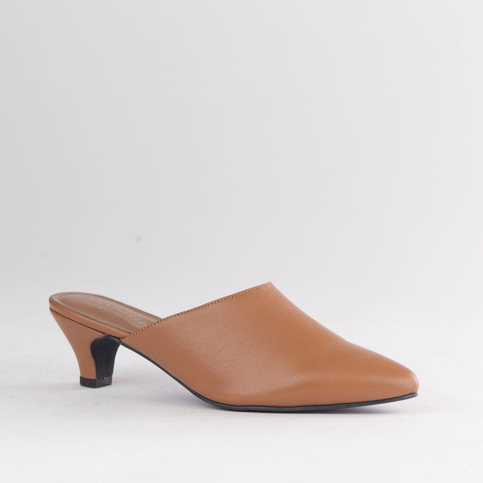 Froggie Shoes Sandals Kitten Heel Mule - side angle.
