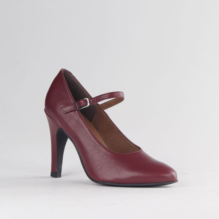 Froggie 12830 women’s burgundy leather Mary-Jane court shoes with stiletto heel, classic strap closure and refined formal style.