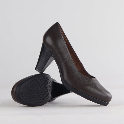 Factory Shop Court Shoe in Brown - 12637 - pair.