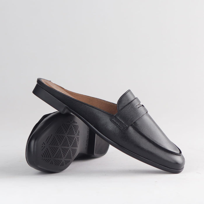 Froggie Shoes Loafers Froggie Women's Open back Loafer- Black leather - 12974