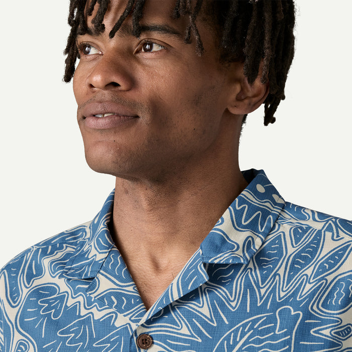 Patagonia - Men's Tidal Threads Camp Shirt - Bees and Flowers: Still Blue