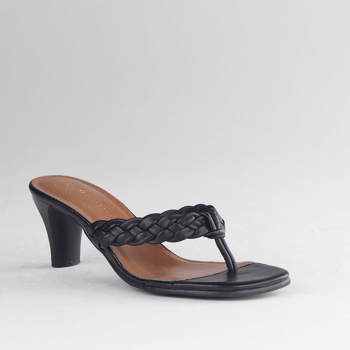 Froggie Shoes Sandals Froggie Women's Plaited Sandal- Black Leather -12969