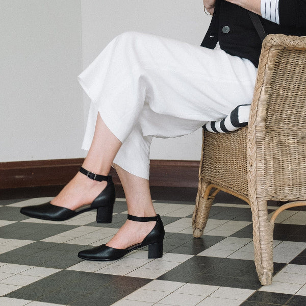Froggie Pointed Block Heel with Ankle Strap in Black - 12627 - close up.