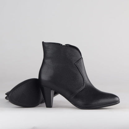 Froggie Women's Pointed Heel Ankle Boot-Black - 12528 - pair