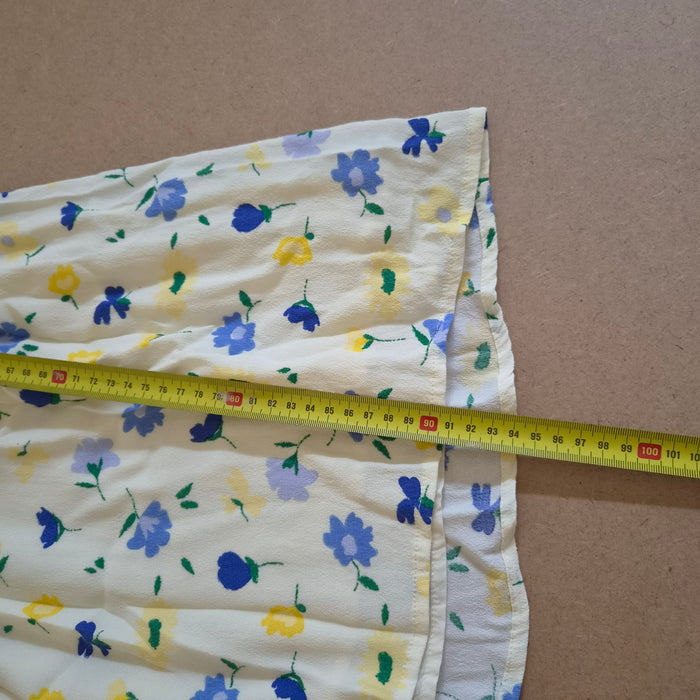 Robe SORA Fleurie Crème — Col V Croisé Taille Élastiquée — 38 — 100% Viscose — Très bon état