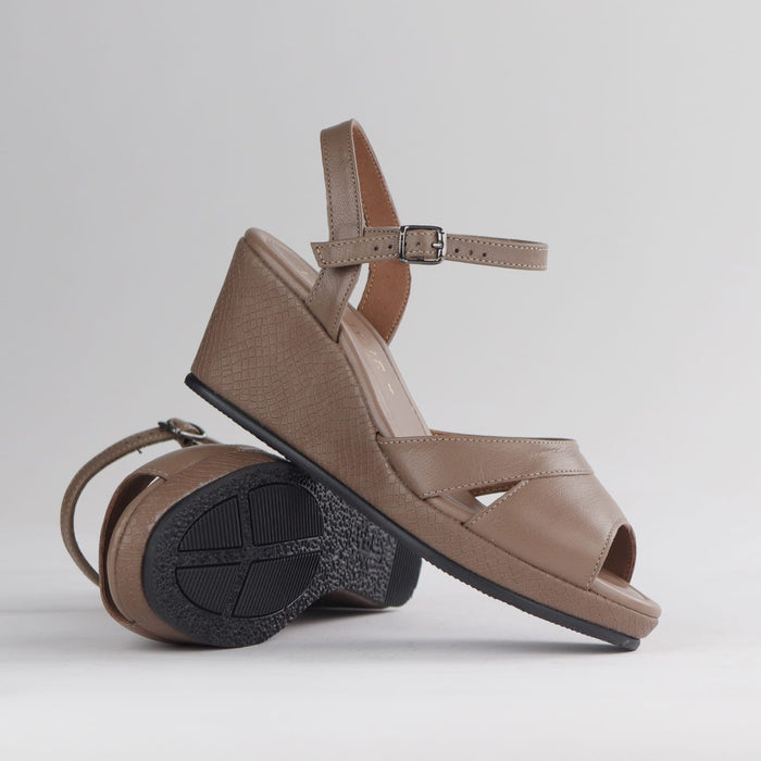 Froggie Shoes Shoes Froggie Women's Slingback Peep Toe Wedge Sandal- Stone Leather- 12875