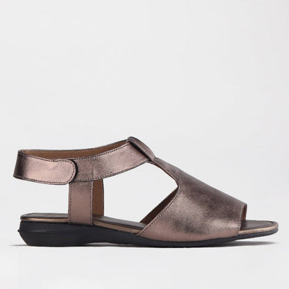 Factory Shop Slingback Sandal in Lead - 12554 - single side.