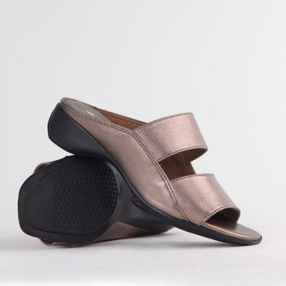 Froggie Slip-on Mule Sandal in Lead Pearl- 12317 - pair.