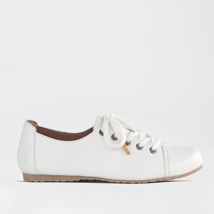 Factory Shop Shoes Froggie Women’s Sneaker- White Leather - 13032 - side.