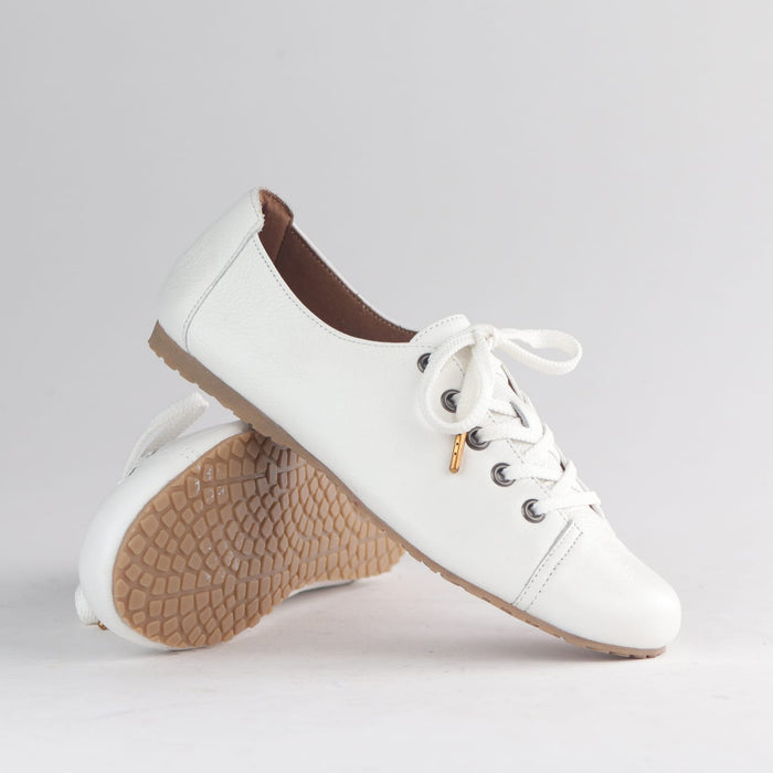 Factory Shop Shoes Froggie Women’s Sneaker- White Leather - 13032 - pair.