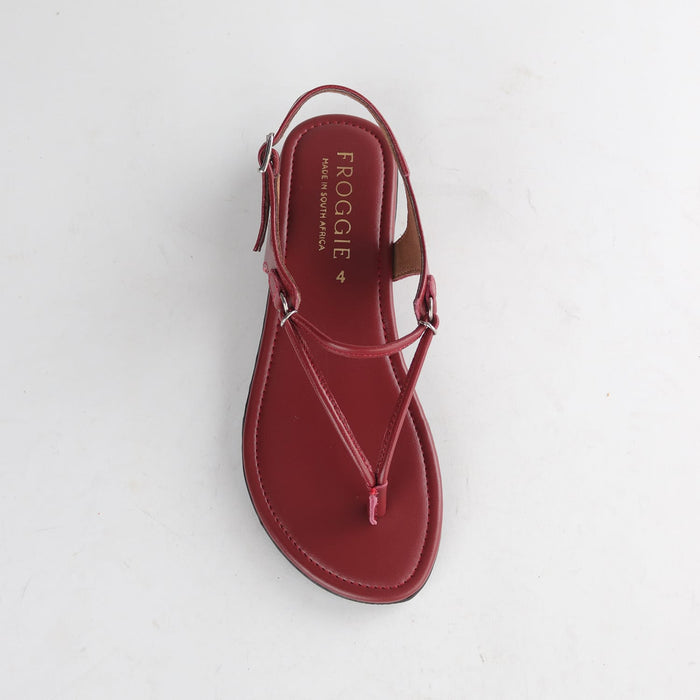 Froggie Shoes 13075 women’s thong sandal in red leather with elegant slim straps, flexible sole and comfortable seasonal style.