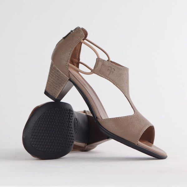 Froggie Wider Fit T-Bar Heel in Stone -11645 - pair.