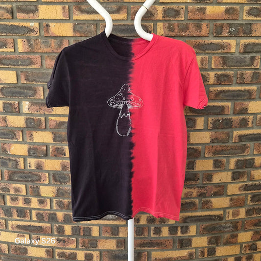 T-shirt bicolore noir rouge champignon – Taille M