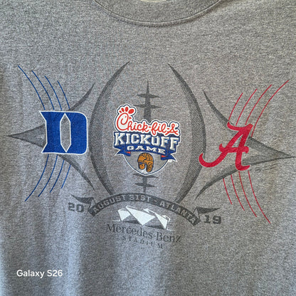 T-shirt vintage Hanes Gris — Chick-fil-A Kickoff Game 2019 Duke vs Alabama — L — Très bon état