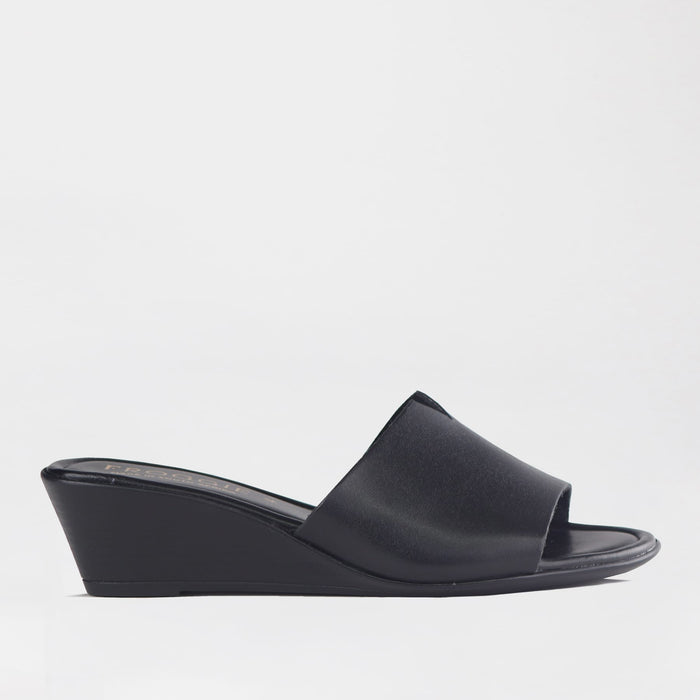 Froggie Shoes Shoes 4 / Black / 13146 Wedge Mule Sandal