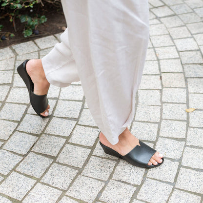 Froggie Shoes Shoes Wedge Mule Sandal