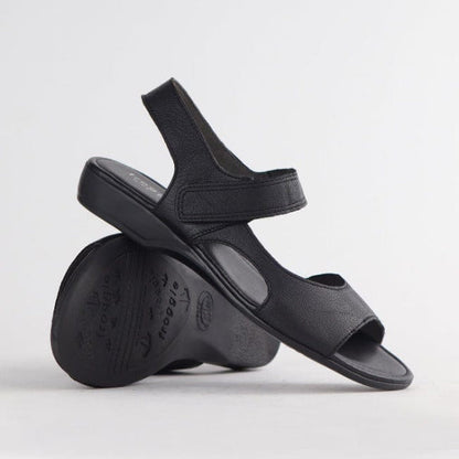 Froggie Wider Fit Slingback Flat Sandal in Black - 12221 - pair.